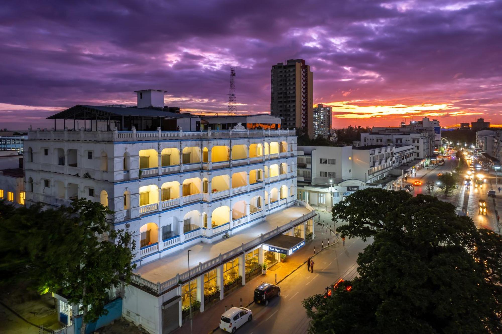 Sentrim Castle Royal Hotel Mombasa Exterior foto