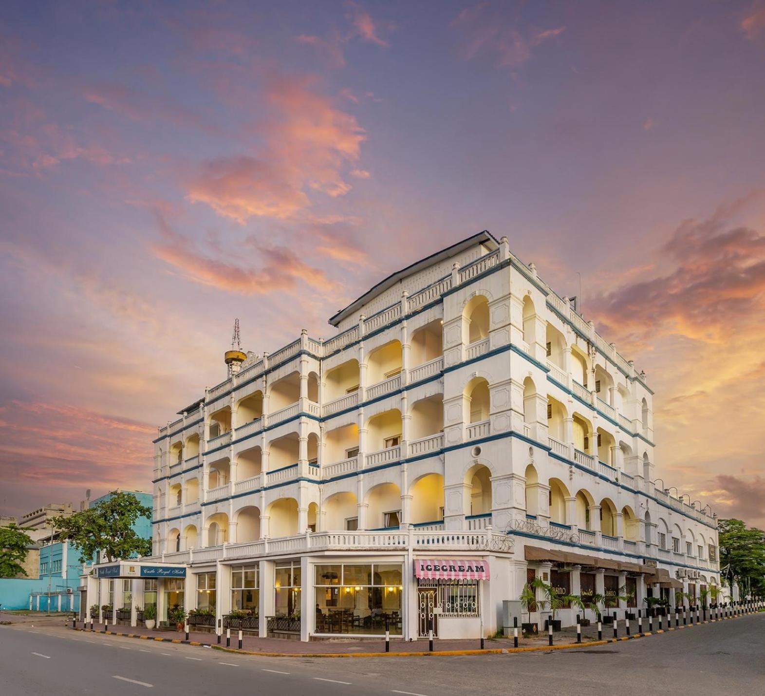 Sentrim Castle Royal Hotel Mombasa Exterior foto